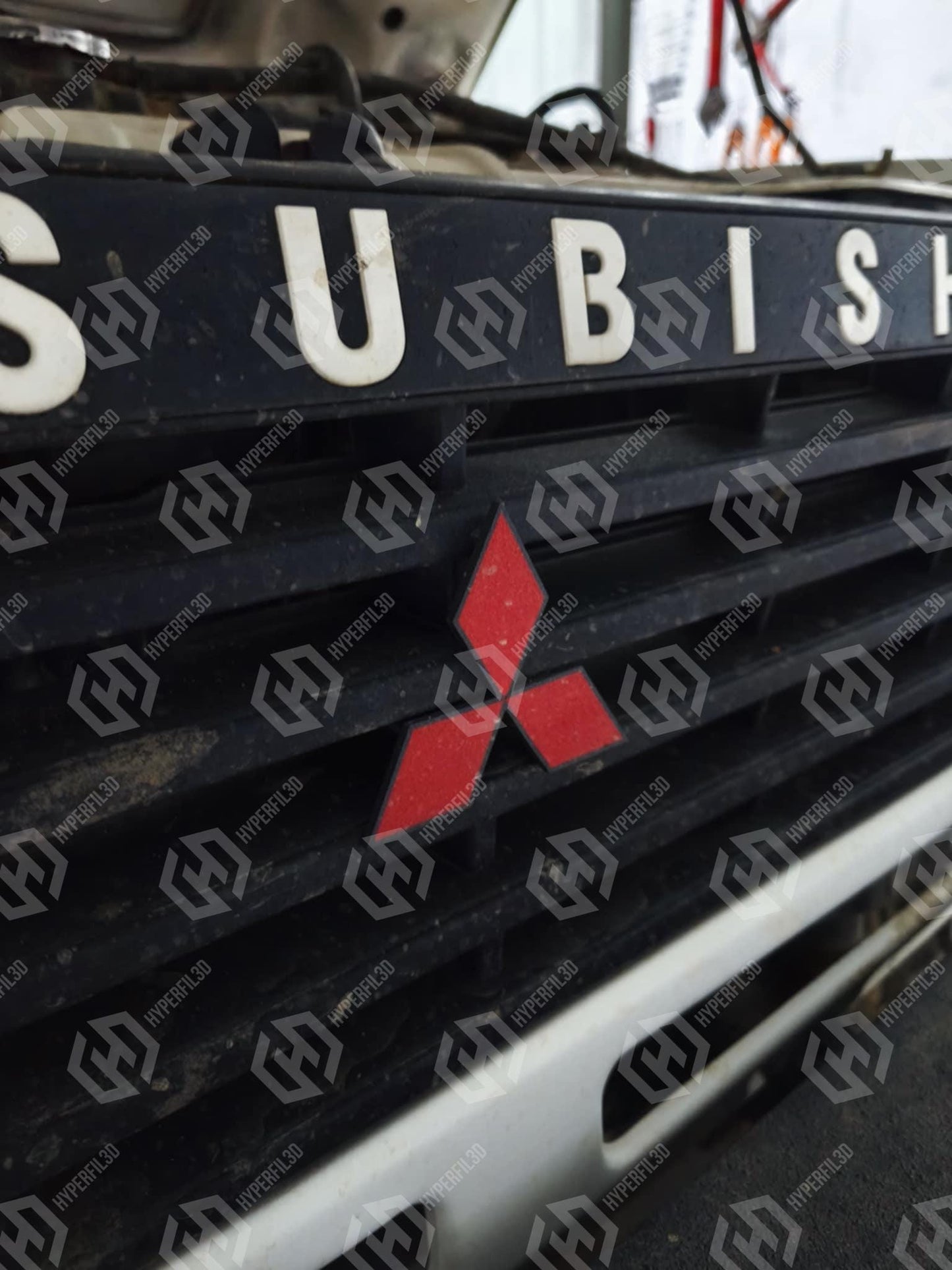 Logo Mitsubishi Pajero MK1 1982-1991 Grelha Frontal