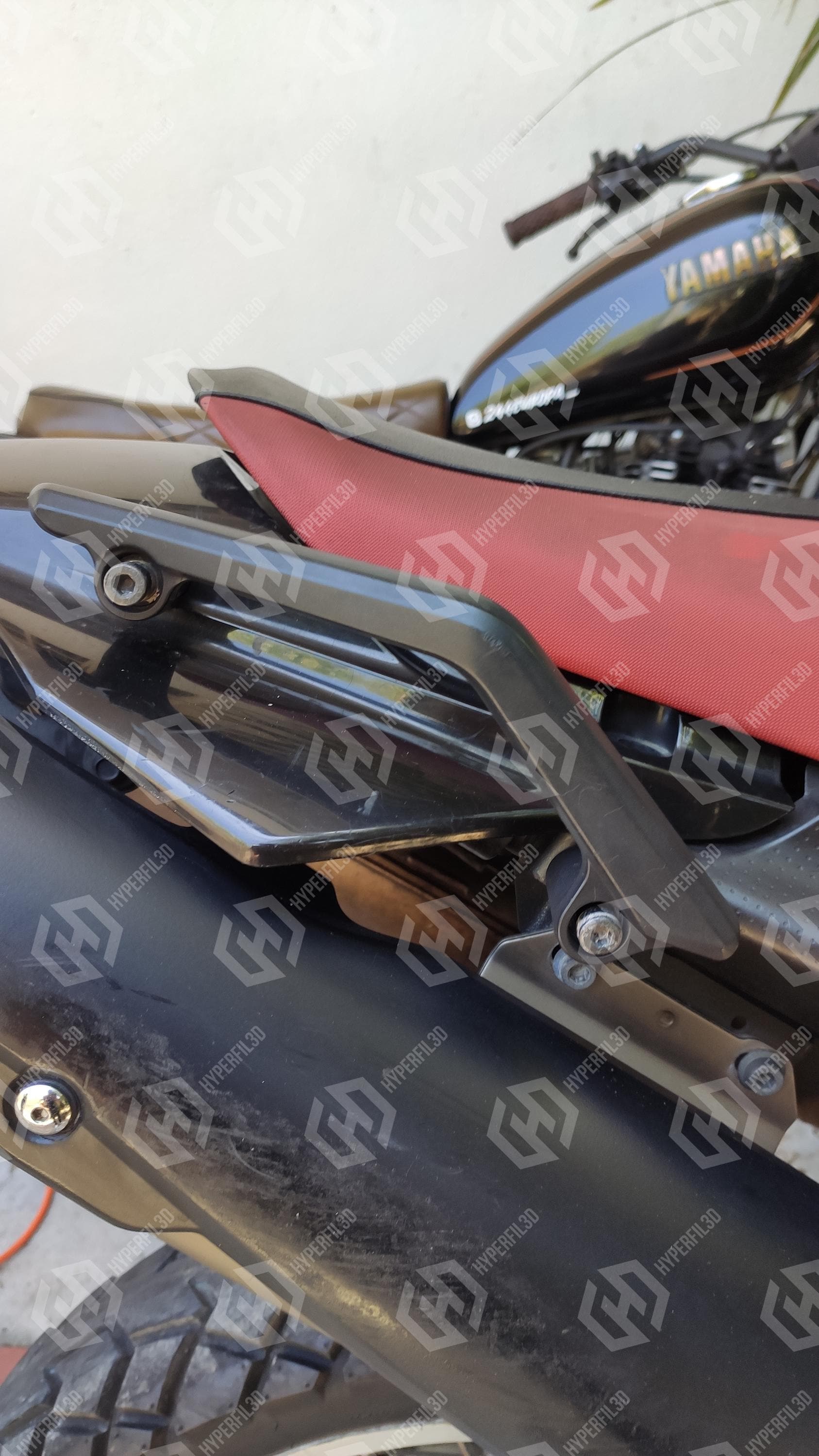 Yamaha XT660 Passenger Grab Handles – Rear Seat Supports | Enduro Touring Replacement | XT 660 R/X/Z