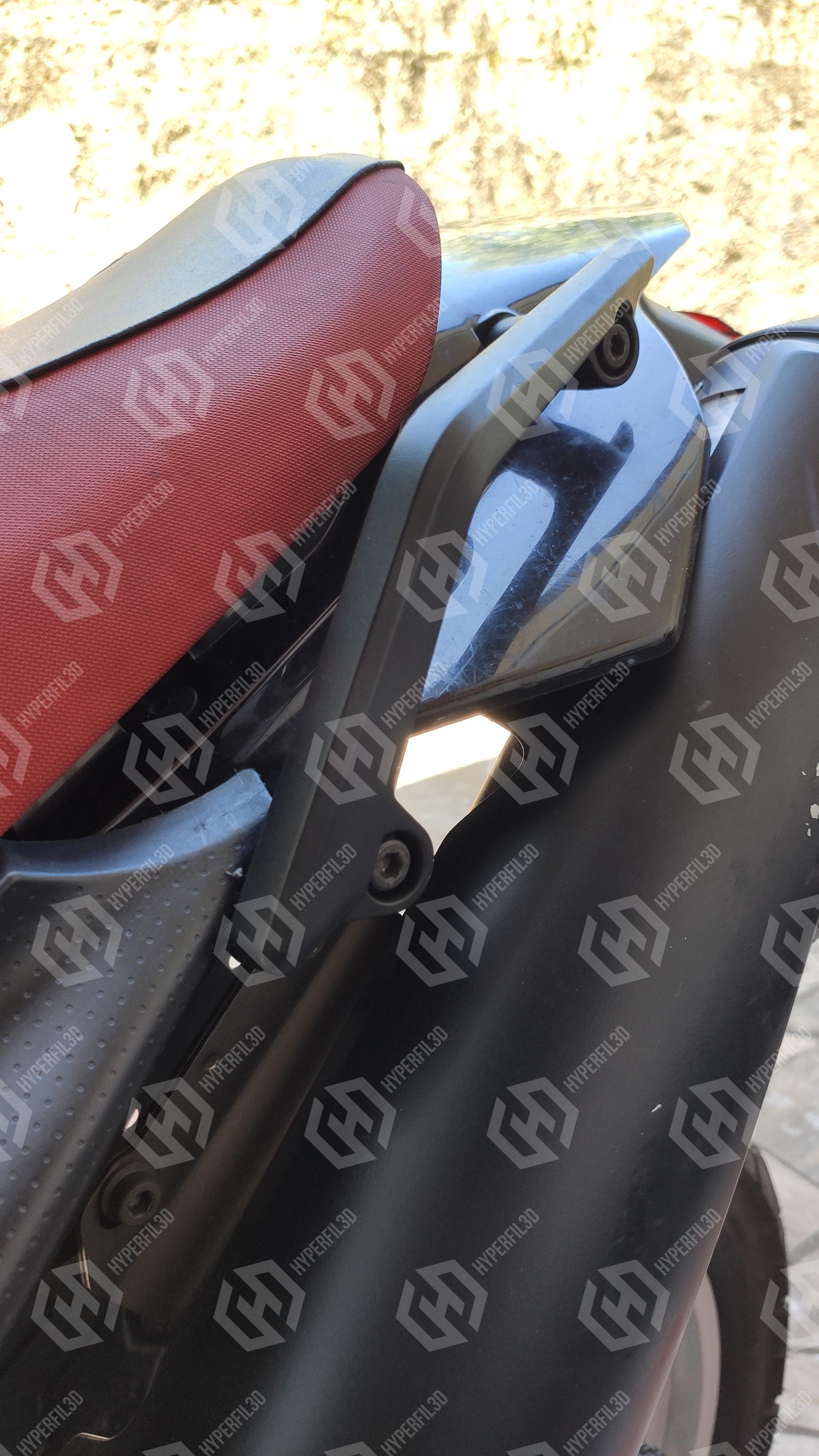 Yamaha XT660 Passenger Grab Handles – Rear Seat Supports | Enduro Touring Replacement | XT 660 R/X/Z